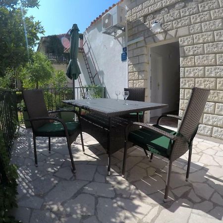 Apartman Kalajzic Омиш Экстерьер фото