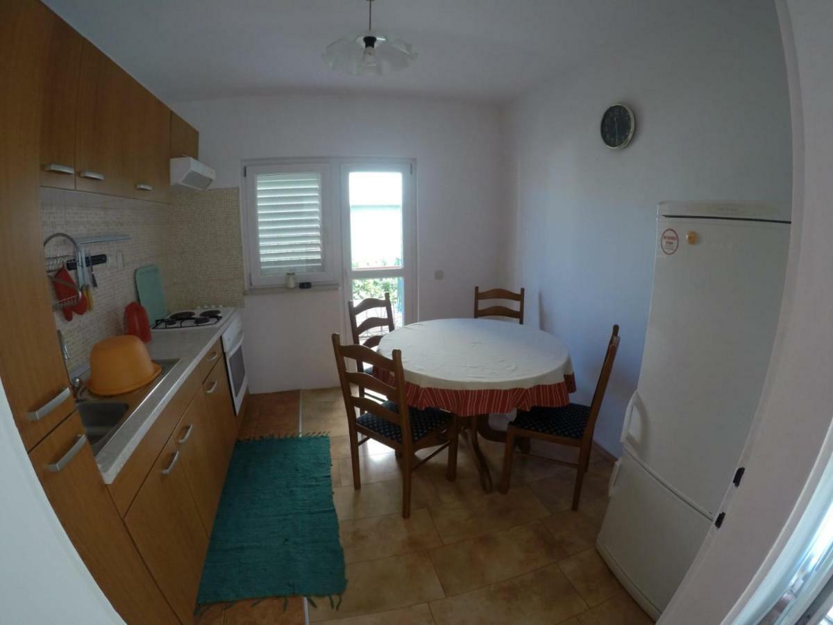Apartman Kalajzic Омиш Экстерьер фото