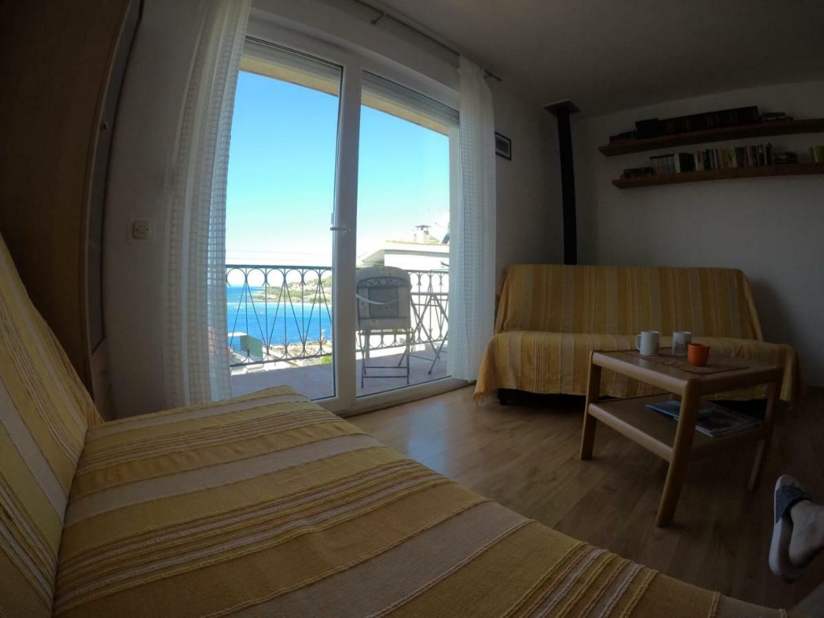 Apartman Kalajzic Омиш Экстерьер фото